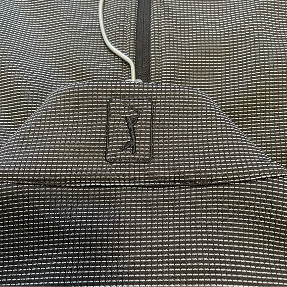 PGA Tour Men's Charcoal and Black Vest~ Size Medium - Picture 7 of 10